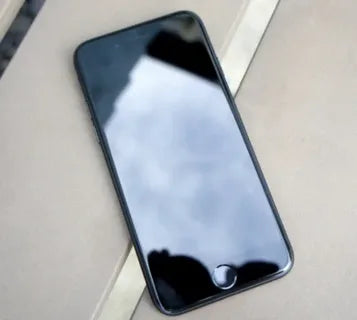 IPHONE 7 32 GBs A+ GRADE